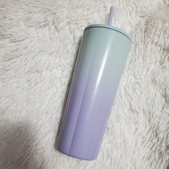 Starbucks 2021 Valentine's Ombre Cold Cup - Picture 2 of 7